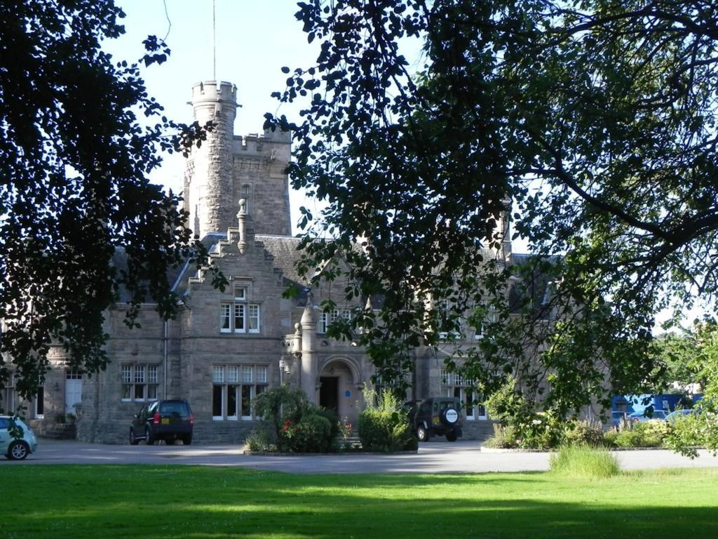 אלג'ין Mansion House Hotel מראה חיצוני תמונה